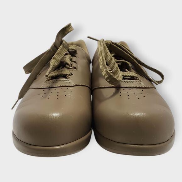 SAS Womens Free Time Walking Shoe Mocha Leather Sz 9 Orthopedic Comfort Lace Up - Picture 7 of 16